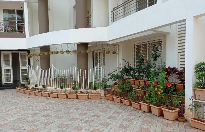 Stay Nc Homestay Nashik Extérieur photo